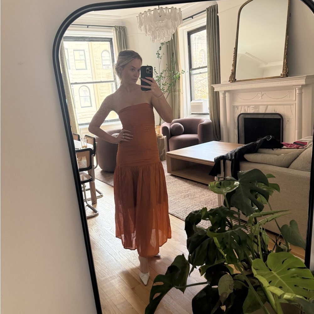 Chic Strapless Orange Dress